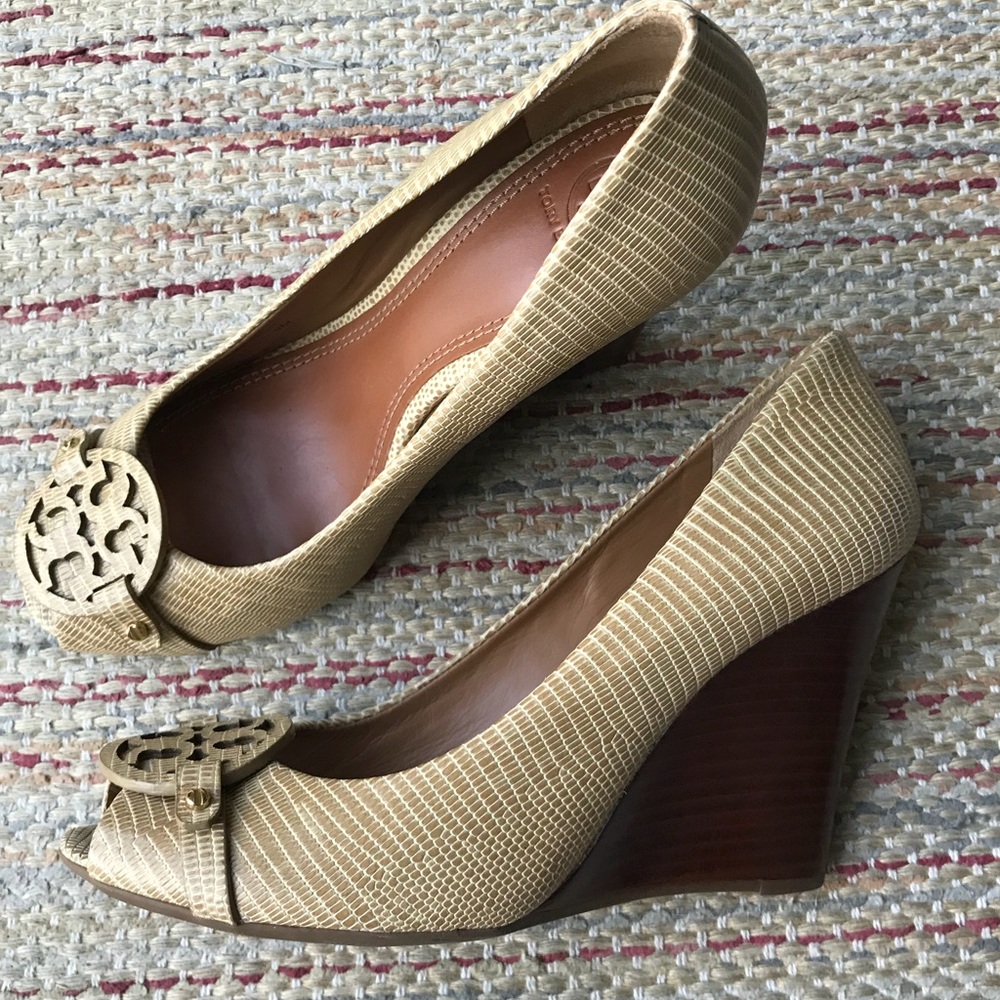 TORY BURCH peep toe leather wedge
